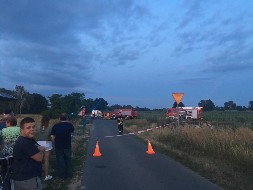 Wypadek we wsi Ruchocin: zderzyły się dwie osobówki, w tym jedna prowadzona przez Amerykanów