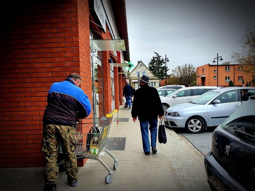 Ruszył program pomocy seniorom