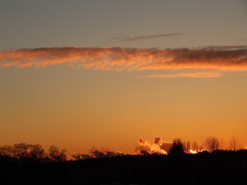 Malowniczy zachód słońca w Ustce. Zobacz zdjęcia