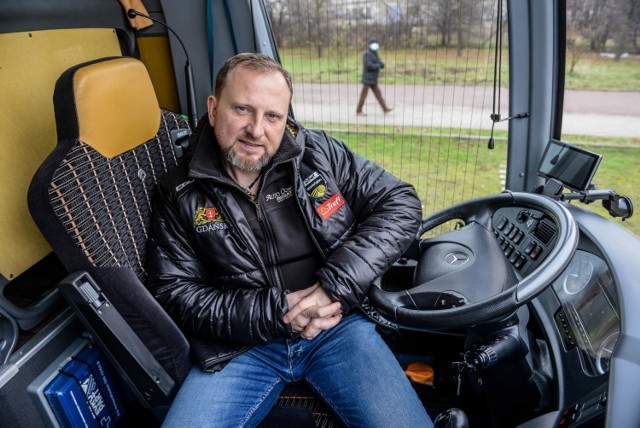 Tomasz Gałązka podróżuje z siatkarzami Trefla Gdańsk wygodnym autokarem po całej Polsce. Jego firma współpracuje z klubem PlusLigi od dwóch sezonów