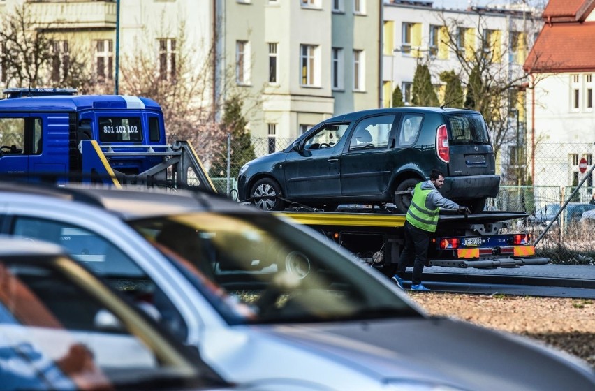 Do wypadku doszło tuż po godzinie 17.00. Zderzyły się dwie...