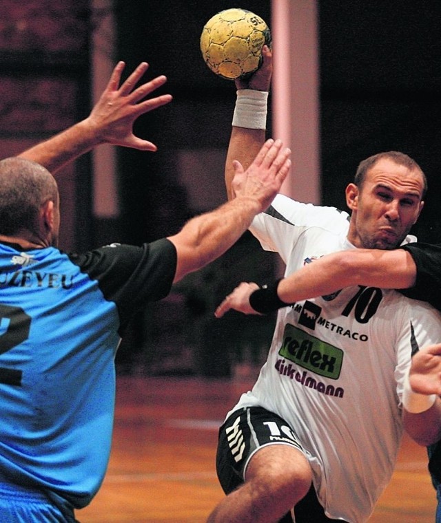 Grzegorz Garbacz na inaugurację zdobył dla Miedzi 5 bramek