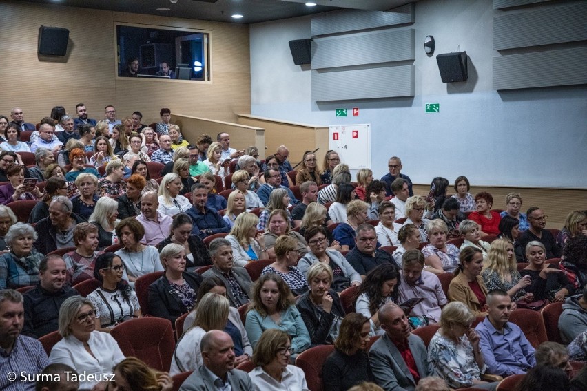 Komedia "Prywatna klinika" na dużej scenie Stargardzkiego Centrum Kultury [ZDJĘCIA]