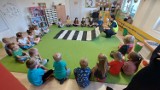 Spotkanie policjantów z dziećmi w tczewskim przedszkolu ,,Tęczowe''