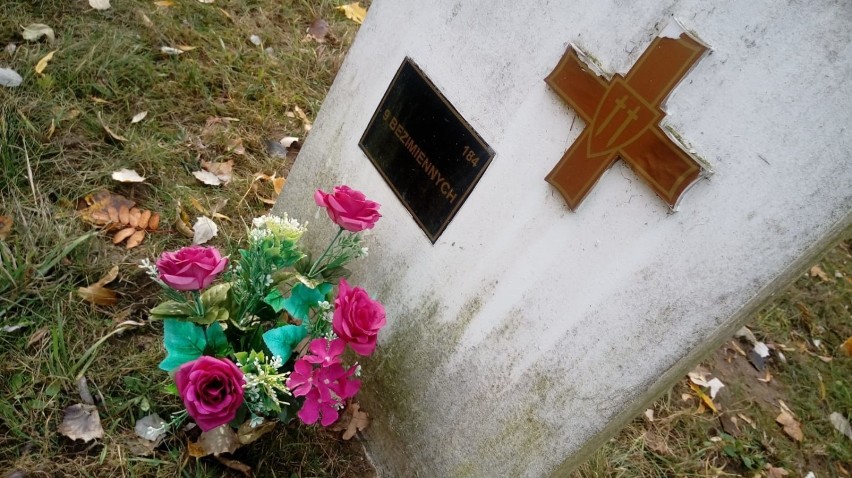 Cmentarz Wojenny w Gorzowie znajduje się na rogu ul....