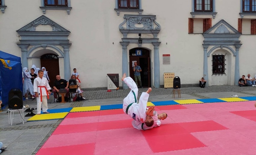 Na zaproszenie Młodzieżowego Chełmińskiego Klubu Koszykówki,...