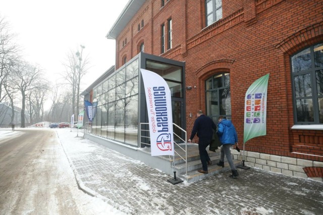 Stacja Kultury w Pyskowicach otwarta - dworzec PKP zyskał nowe funkcje.
