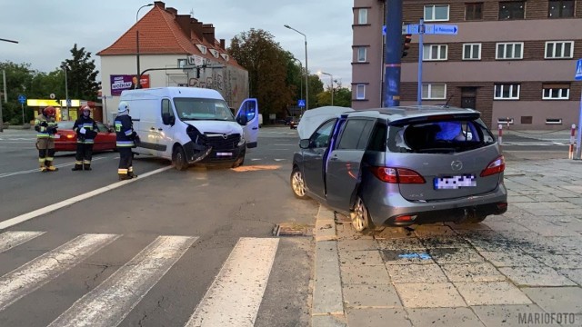 Do zdarzenia doszło na skrzyżowaniu ul. 1 Maja i Plebiscytowej w Opolu.