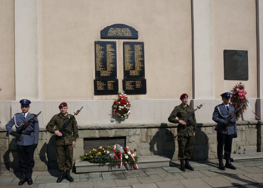 Zbrodnia Katyńska. Policjanci w Bielsku-Białej uczcili pamięć poległych