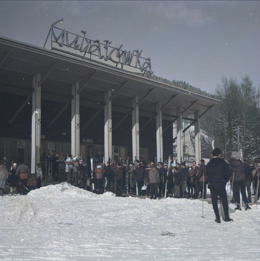 Dolna stacja kolei na Gubałówkę. 1970 rok