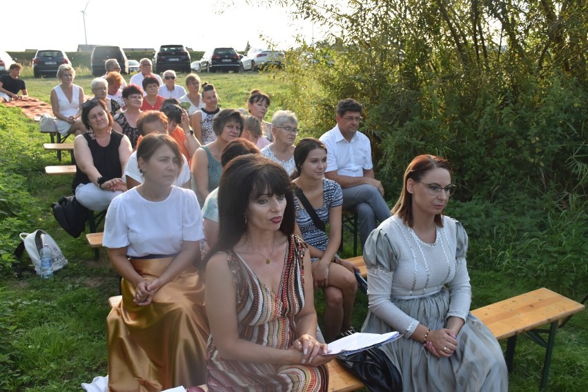 Narodowe Czytanie w gminie Gizałki odbyło się w pięknej,...