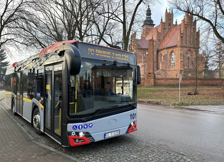 Autobusy Łódzkiej Kolei Aglomeracyjnej dowiozą pasażerów z...