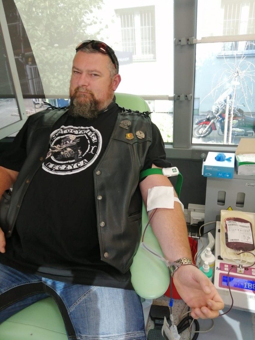 Łęczycanie oddali krew dla chorej 11-latki z Bełchatowa (ZDJĘCIA)
