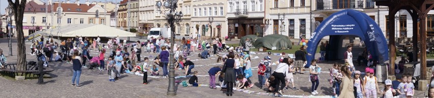 Czy Rekord Guinnessa padnie w Rzeszowie?  Kolejna edycja akcji Wojewódzkiej i Miejskiej Biblioteki Publicznej w Rzeszowie