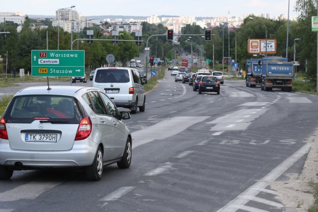 Remont obejmie odcinek ulicy Popiełuszki o długości 530 metrów w kierunku Ściegiennego.