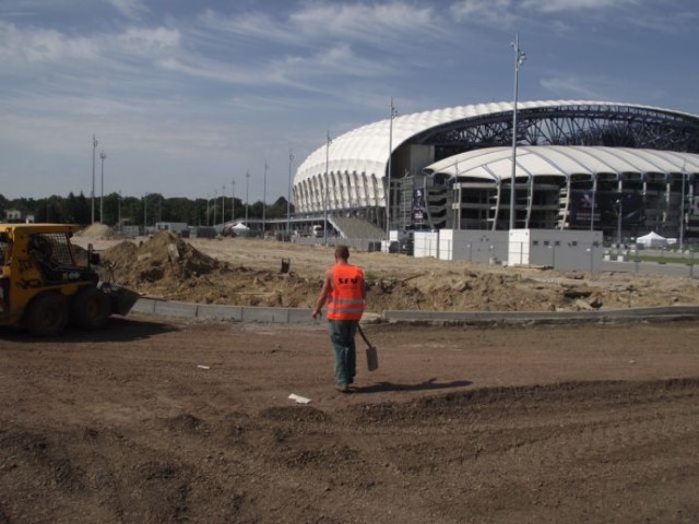 Chociaż zawody Red Bull X-Fighters odbędą się na płycie boiska, ...