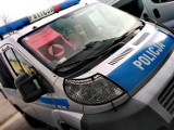 Policja w Grodzisku przez megafon ostrzega przed koronawirusem