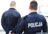 Seria kradzieży kosmetyków i dwa oszustwa. Policjanci z Kielc zatrzymali podejrzanego. Wypatrzył go komendant!