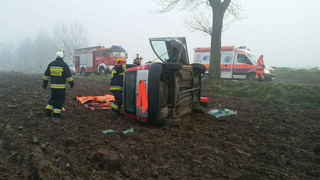 Kolizja na drodze pomiędzy Mościejewem, a Lutomkiem