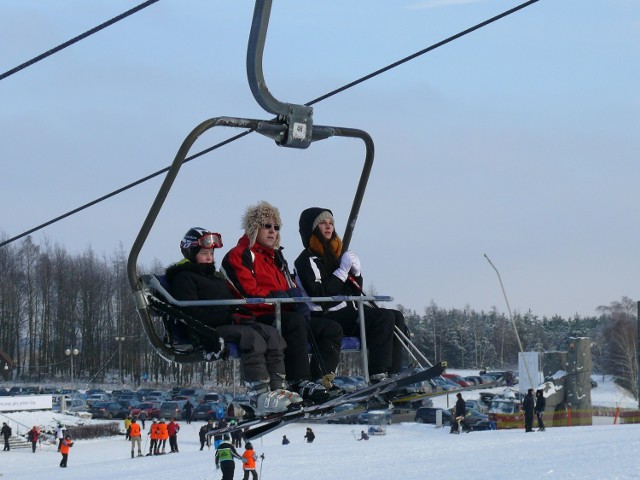 W tym sezonie narciarskim górę Kamieńsk odwiedziło blisko 40 tysięcy osób