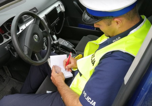 Za pomocą Krajowej Mapy Zagrożeń Bezpieczeństwa możemy poinformować policjantów o niebezpiecznych miejscach. Dajemy im tym samym sygnał, by objęli teren wzmożonym patrolem.