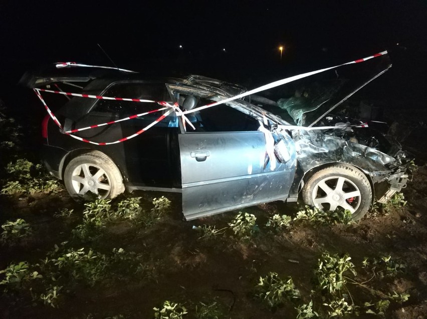 Wypadek w Lisich Jamach - w szpitalu zmarł 26-letni  kierowca audi AKTUALIZACJA