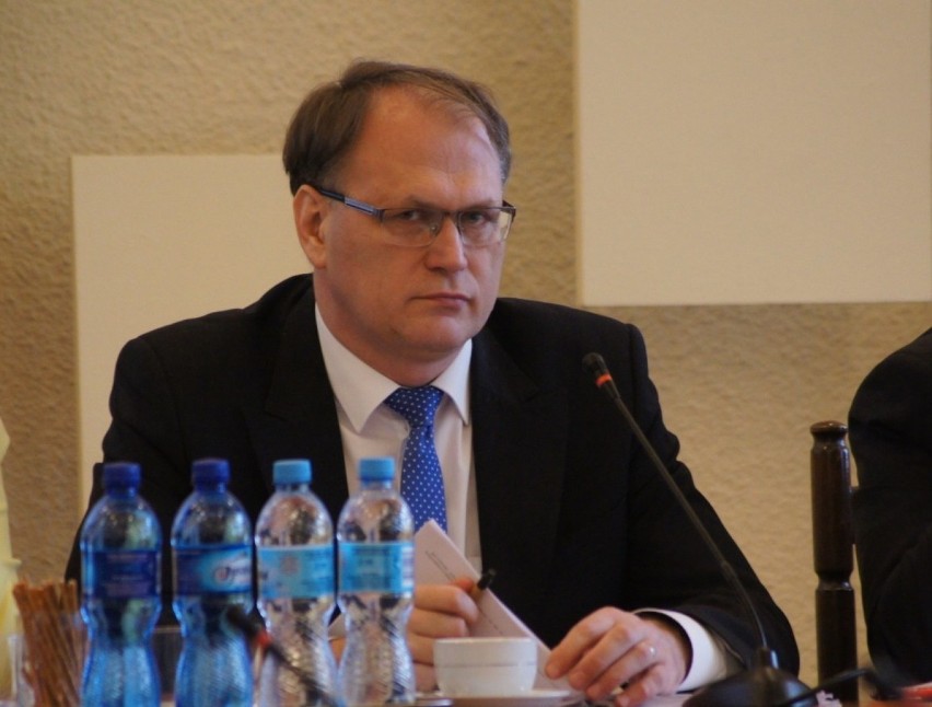 Koronawirus: Prezydent Radomska zapowiada ulgi dla przedsiębiorców. Będzie Radomszczański Pakiet Antykryzysowy?