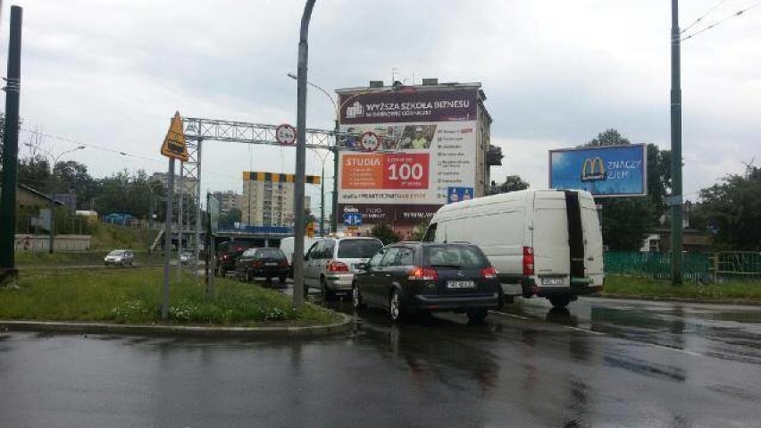 Burza w Sosnowcu: oberwanie chmury. Po prostu ściana deszczu! [ZDJĘCIA]