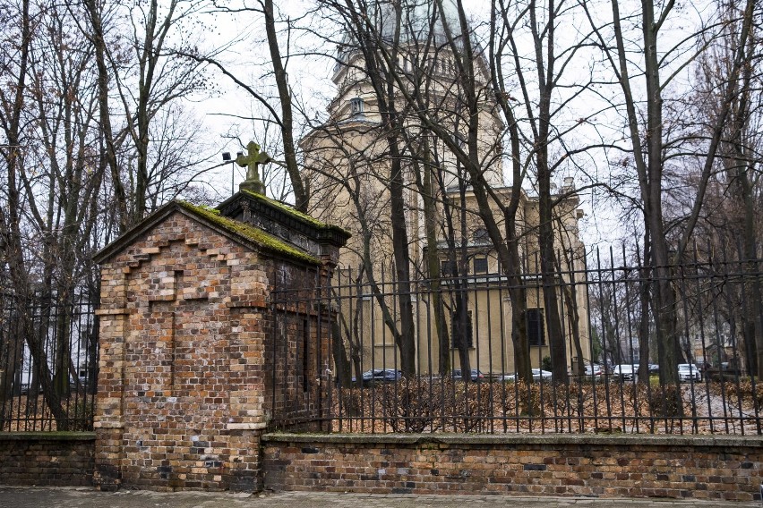 Warszawa ma nowe zabytki. Na listę trafił kościół św. Piotra i Pawła oraz fragmenty dawnego cmentarza