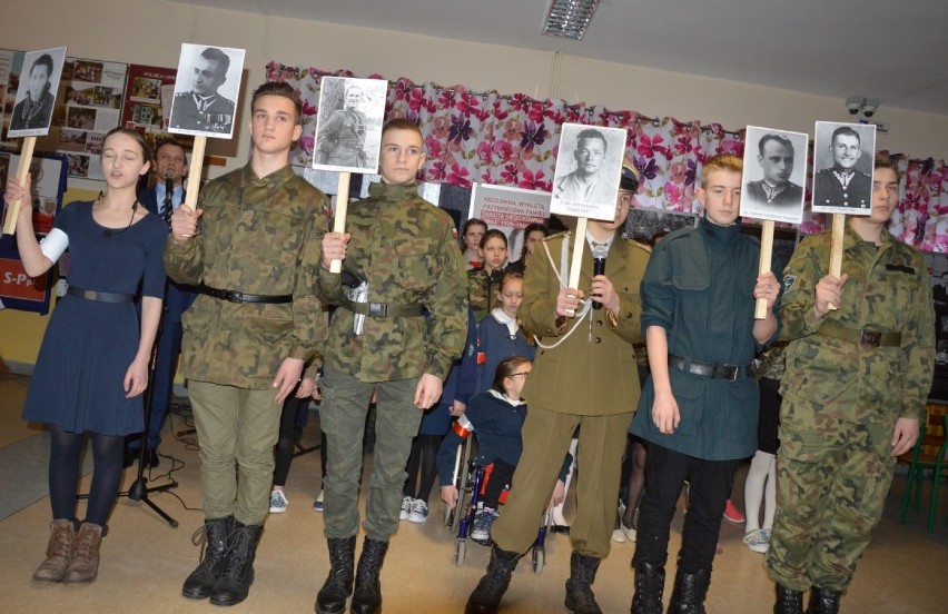 obchody Narodowego Dnia Pamięci Żołnierzy Wyklętych w Choczewie