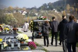 Opolski ZUS wypłacił rekordową liczbę zasiłków pogrzebowych w 2020 roku