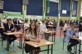 Egzamin ósmoklasisty w Szkole Podstawowej nr 1 w Tomaszowie [ZDJĘCIA]