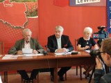 Nowa Lewica w powiecie kwidzyńskim zbiera podpisy pod projektem ustawy o rencie wdowiej. Na zmianach może skorzystać ok. 1,3-1,5 mln osób
