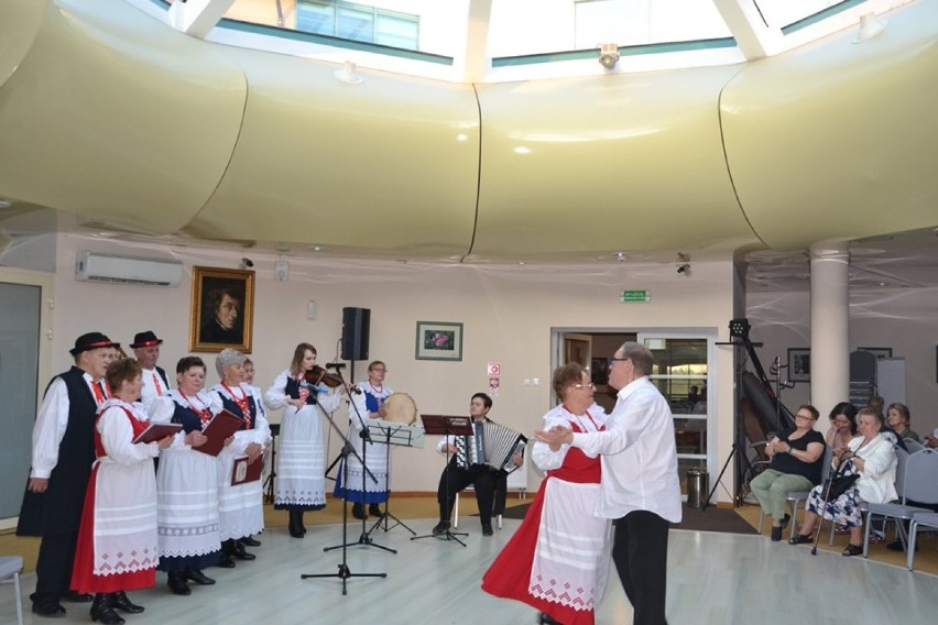 Koncert Zespołu Śpiewaczego "Koźminiacy" w Ciechocinku ZDJĘCIA