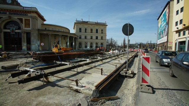 Budowa trasy autobusowo-tramwajowej z placu Orląt Lwowskich na Nowy Dwór - stan na połowę marca 2020