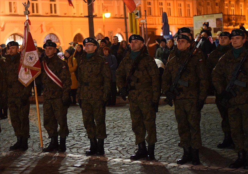 Zobaczcie zdjęcia z oficjalnych uroczystości 11 listopada w...