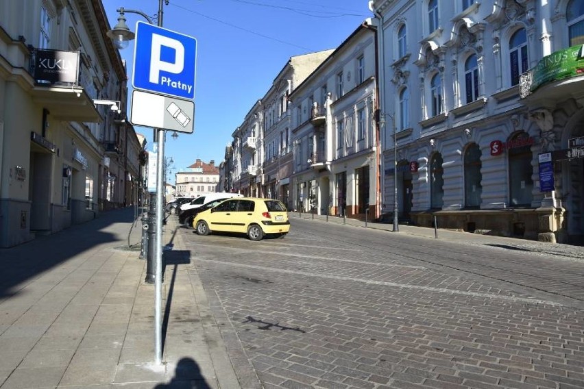 Koronawirus. W Tarnowie nadal bez mandatów za brak opłaty na miejskich parkingach