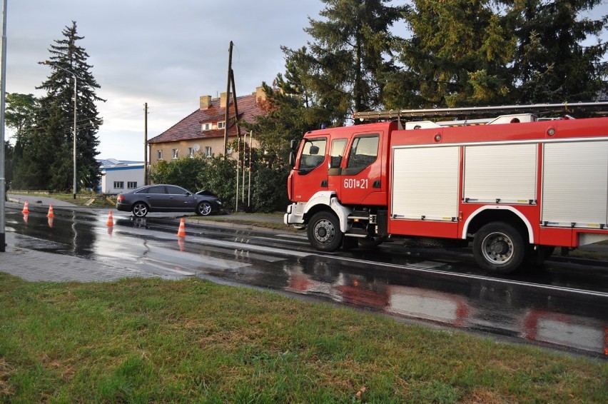 Wypadek na skrzyżowaniu ul. Sikorskiego i Chełmońskiego