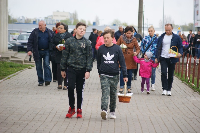 Święcenie pokarmów w Inowrocławiu [zdjęcia]