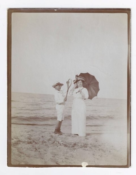 Propozycja na mroźny dzień: Wystawa fotograficzna 'Sopot 1904-1912. Lato Fabianich' w muzeum