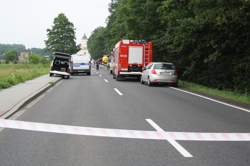 Bobrek: śmiertelny wypadek. Zginęła kobieta [ZDJĘCIA]