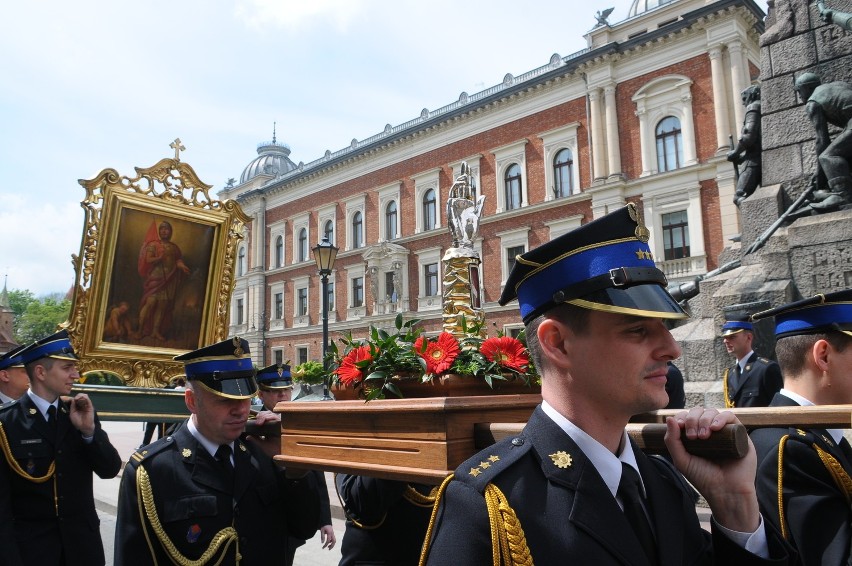 Kraków. Święto św. Floriana patrona miasta i strażaków [ZDJĘCIA, WIDEO]