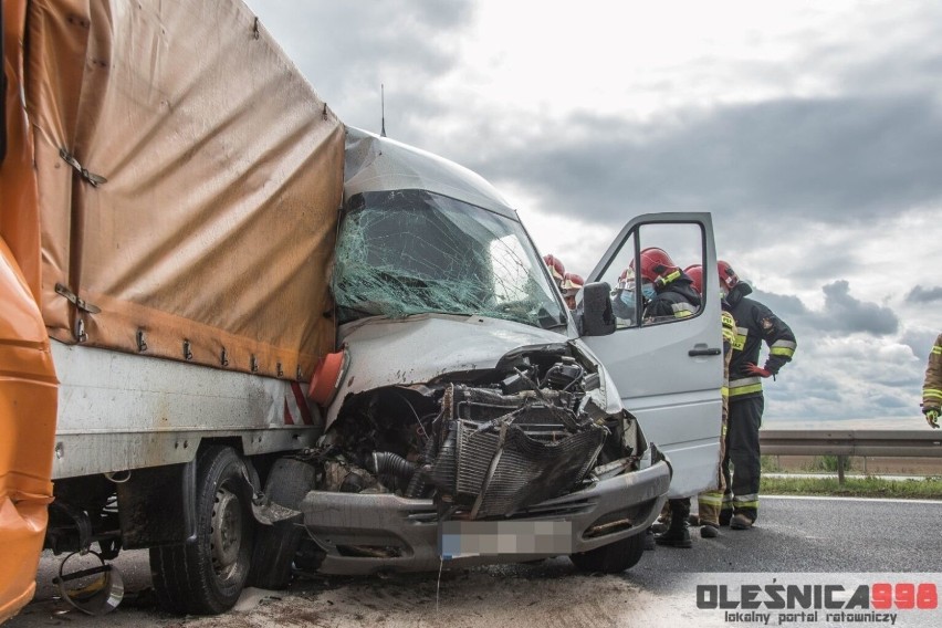 Wypadek na S8 między Oleśnicą i Wrocławiem