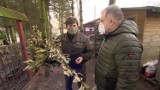 Leśne Pogotowie w Mikołowie: Jak pomóc potrąconej sarnie? Jak dokarmiać? Radzi Jacek Wąsiński