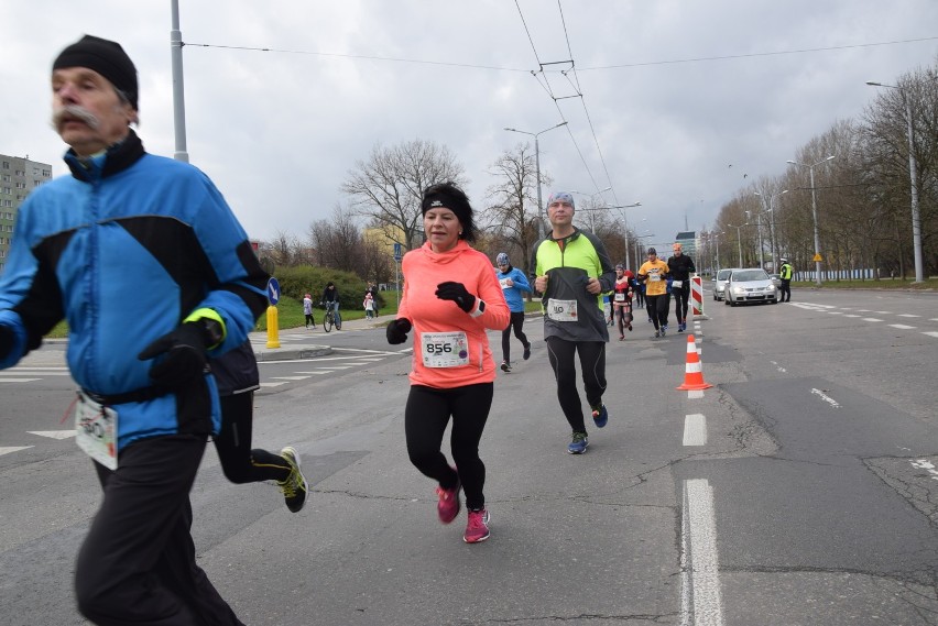 Druga Dycha do Maratonu 2017. Wystartowało ponad 1500 osób. Oglądaj ZDJĘCIA BIEGACZY (cz. II)