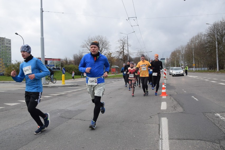 Druga Dycha do Maratonu 2017. Wystartowało ponad 1500 osób. Oglądaj ZDJĘCIA BIEGACZY (cz. II)