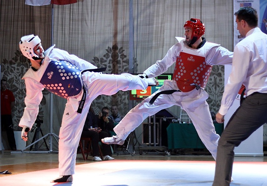 Mistrzostwa Polski seniorów w taekwondo olimpijskim w Olsztynie [zdjęcia - część 1.]