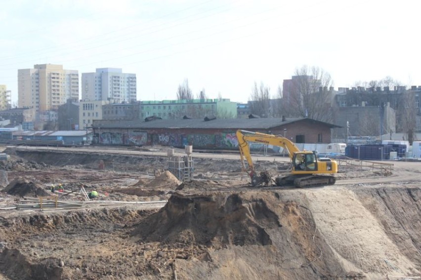 20 marca odwiedziliśmy budowę Dworca Łódź Fabryczna.