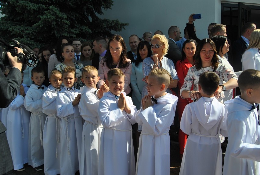 Dziś komunia w parafii św. Brata Alberta w Kościanie ZDJĘCIA 