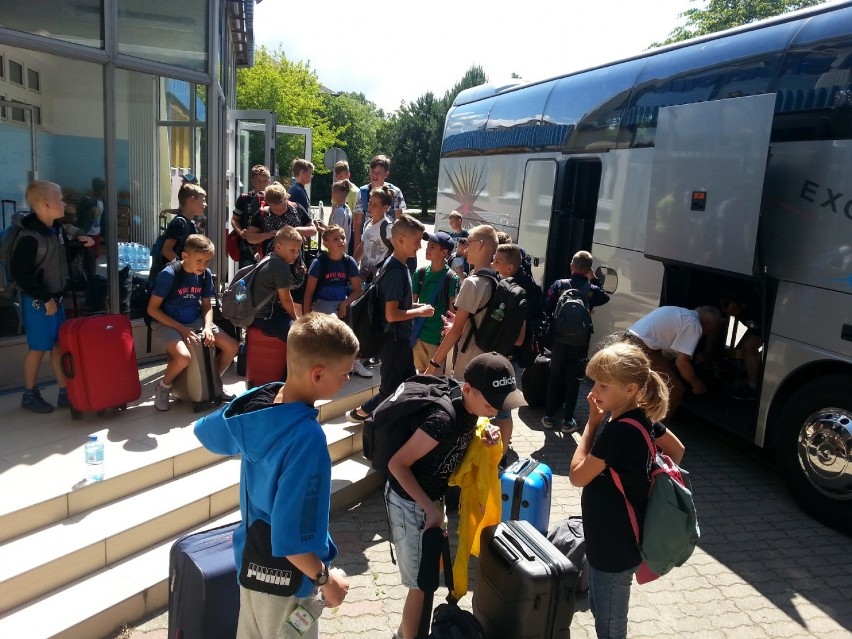 Młodzi piłkarze z AP Sparta Złotów na obozie piłkarskim w Mielnie